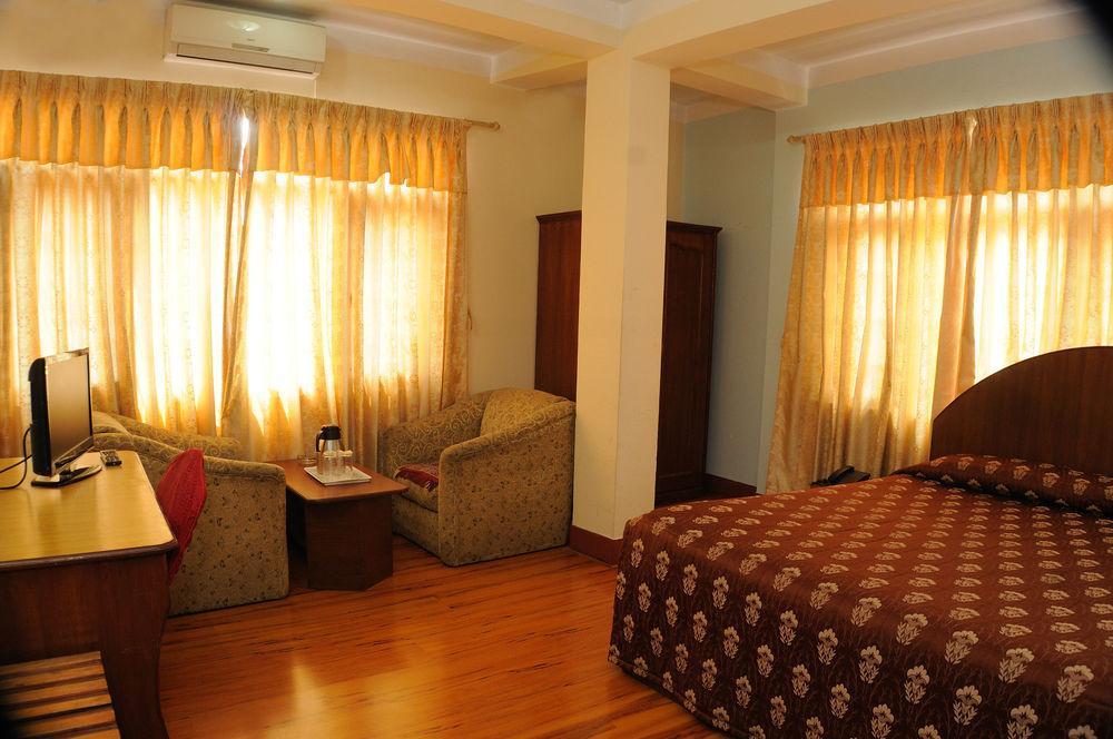 Hotel Brihaspati Kathmandu Ngoại thất bức ảnh