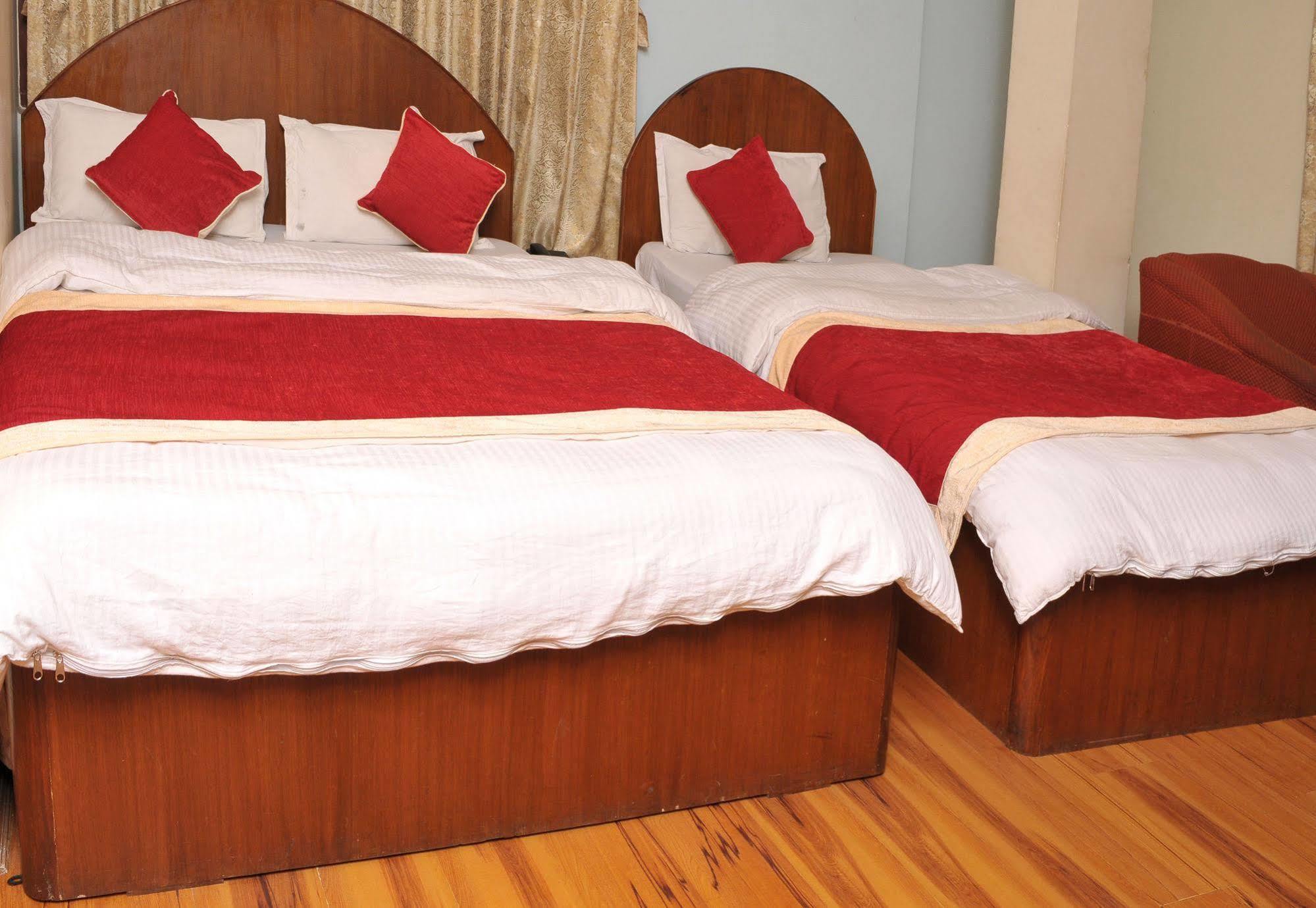 Hotel Brihaspati Kathmandu Ngoại thất bức ảnh